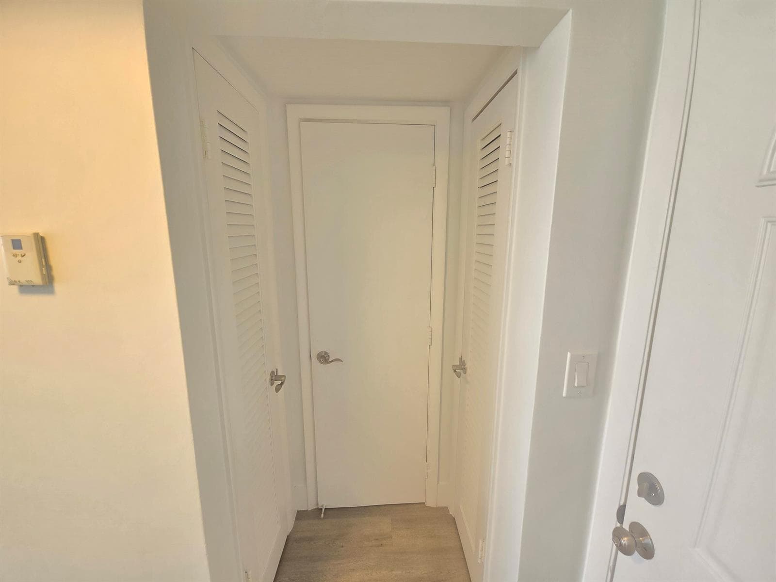 18555 NE 14th Avenue # 709, Miami, FL 33179 photo 3