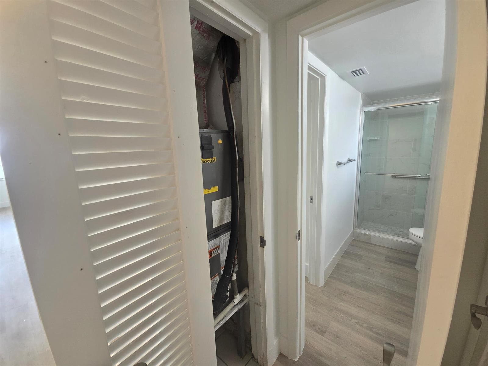 18555 NE 14th Avenue # 709, Miami, FL 33179 photo 4