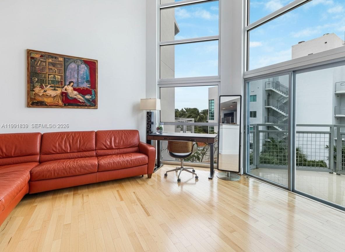 7728 Collins Ave # 16, Miami Beach, FL 33141 photo 3