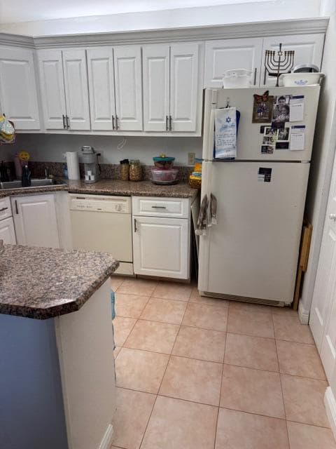 440 Pine Glen Lane # B-1, FL 33463 photo 3