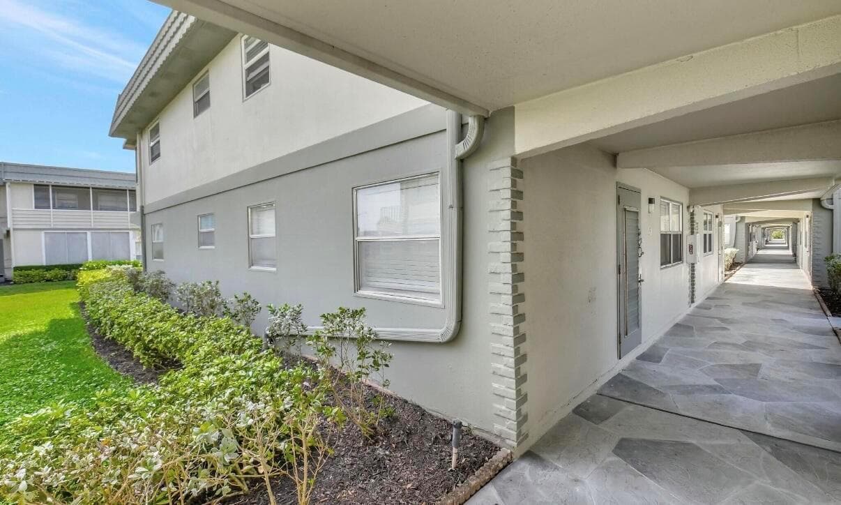 581 Monaco Boulevard # 581, Delray Beach, FL 33446 photo 4