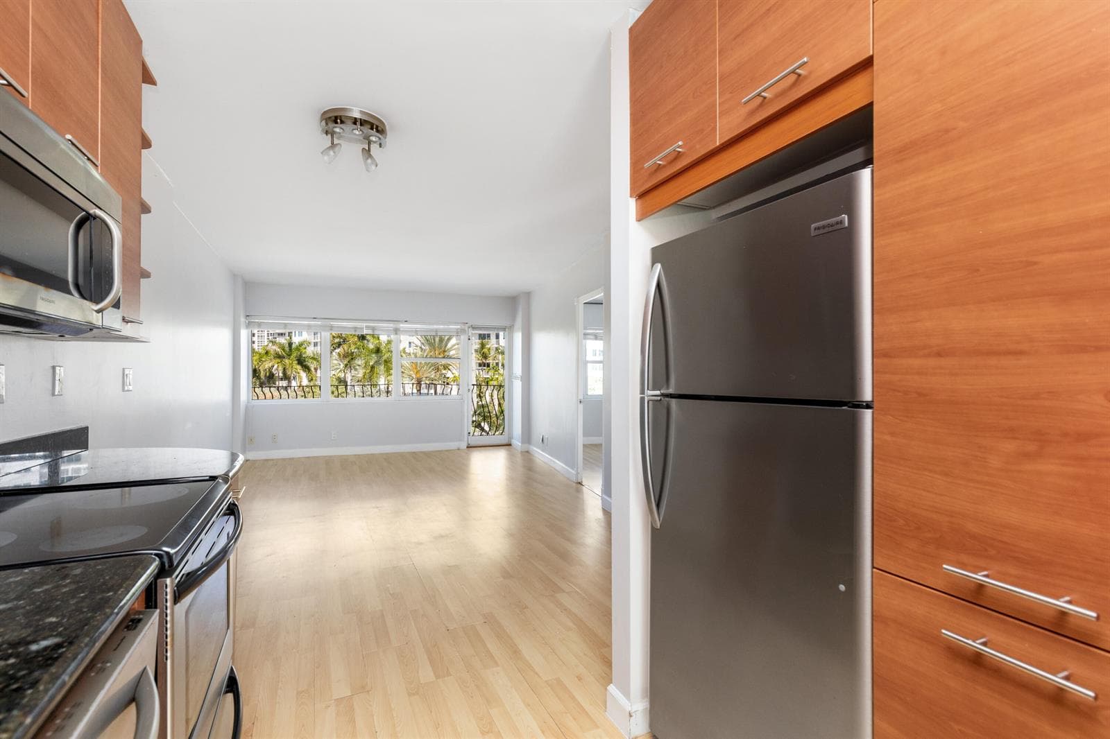 3250 NE 28th Street # 404, Fort Lauderdale, FL 33308 photo 3