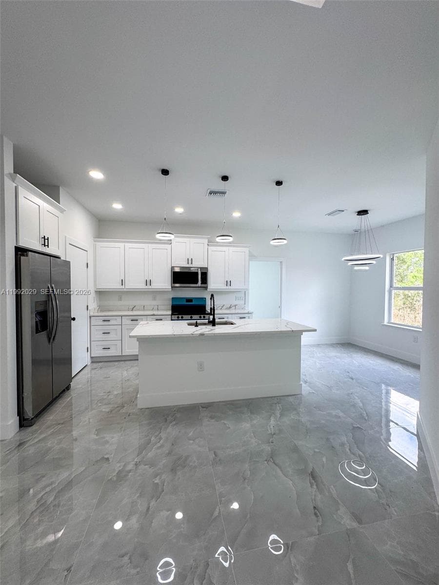 852 Belden Ave, Lehigh Acres, FL 33974 photo 4