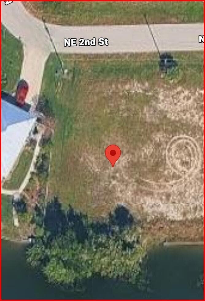 2106 NE 2nd Street, Cape Coral, FL 33909 photo 2