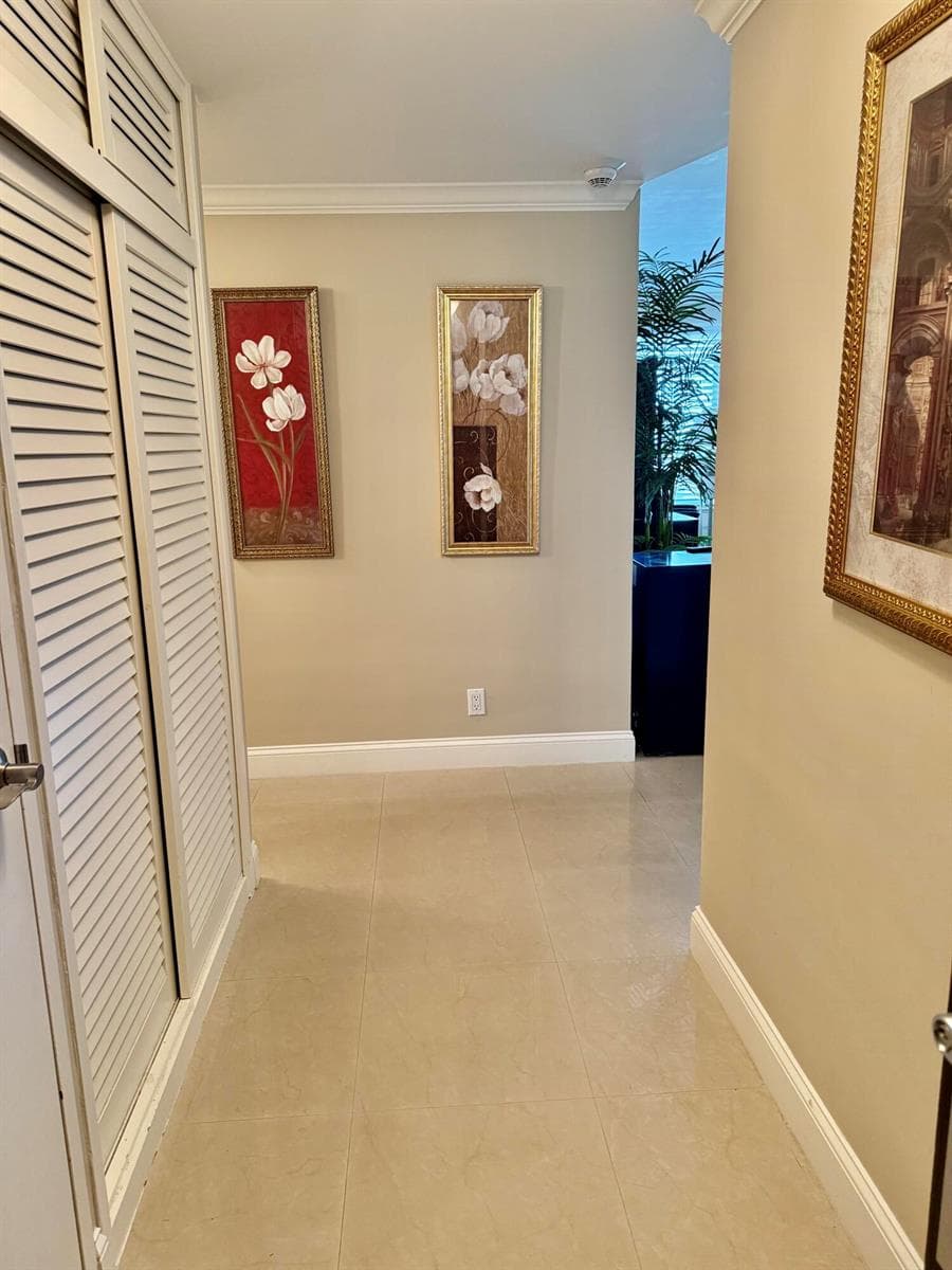 3300 NE 36th Street # 507, Fort Lauderdale, FL 33308 photo 2