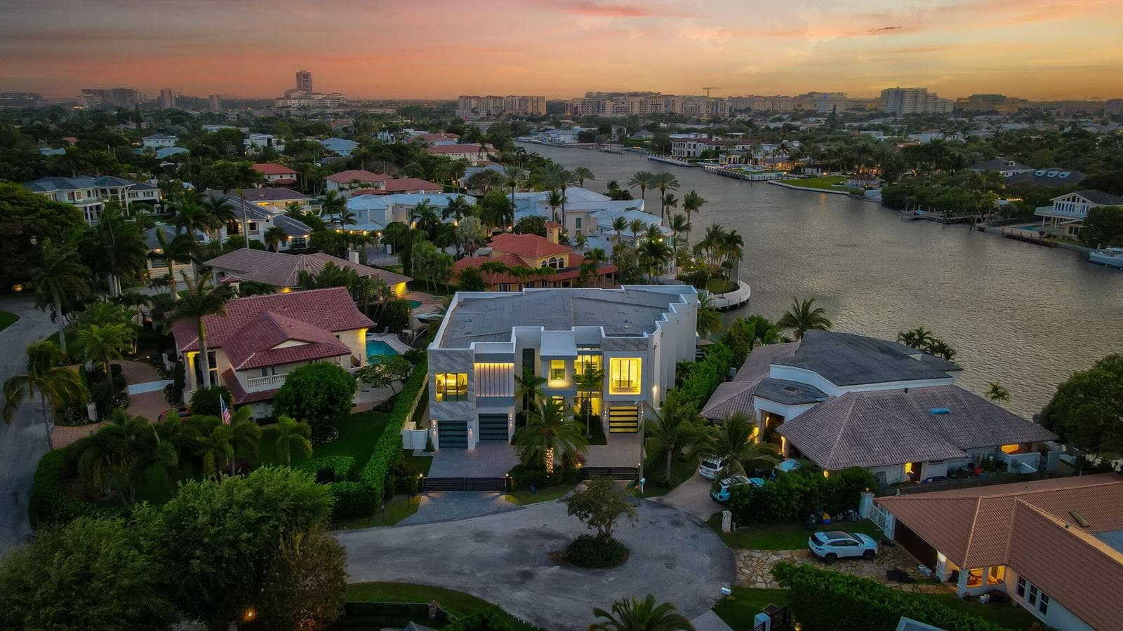 749 Bamboo Drive, Boca Raton, FL 33432 photo 5