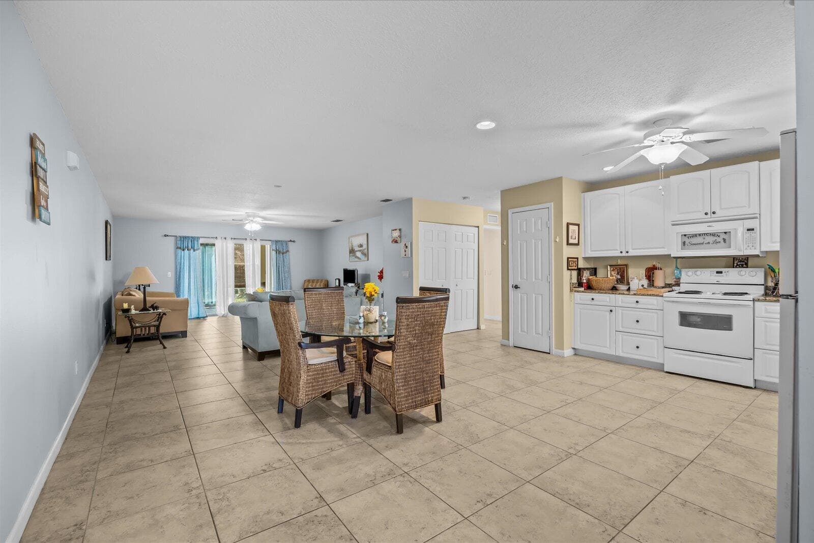 2074 SE Wild Meadow Circle, Port St. Lucie, FL 34952 photo 2