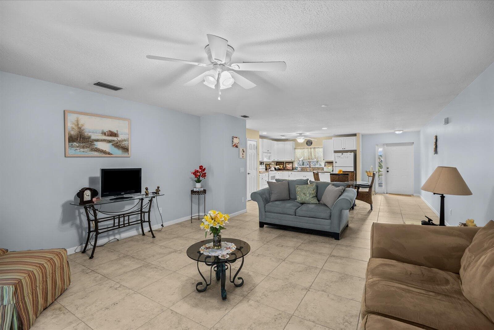 2074 SE Wild Meadow Circle, Port St. Lucie, FL 34952 photo 4
