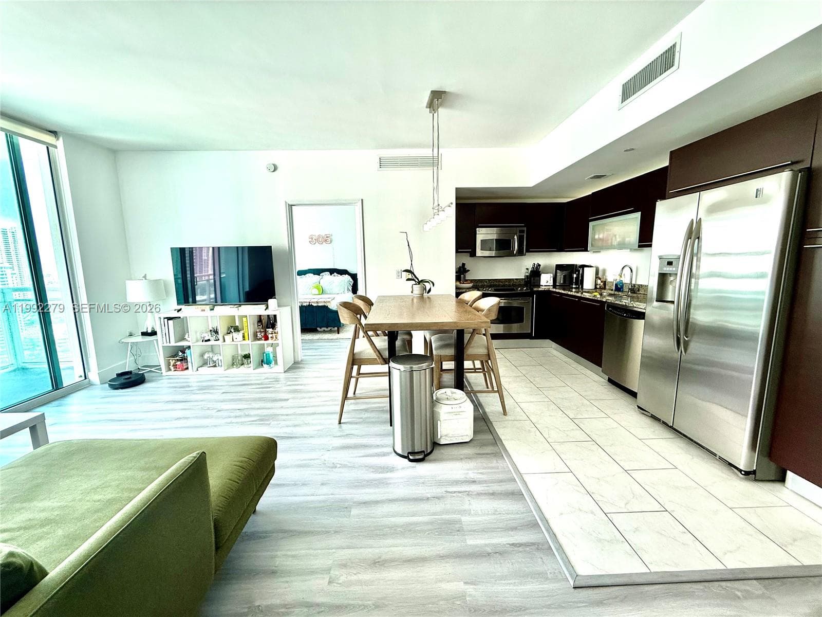 950 Brickell Bay Dr # 2706, Miami, FL 33131