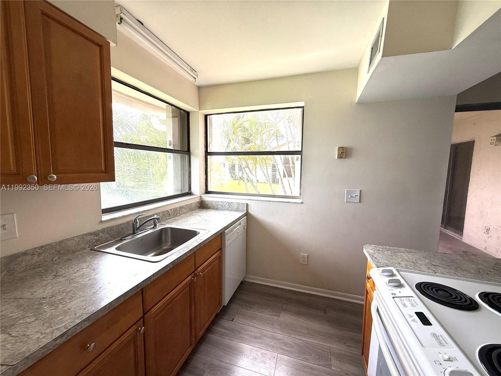 800 Independence Dr # 800I, Homestead, FL 33034 photo 2