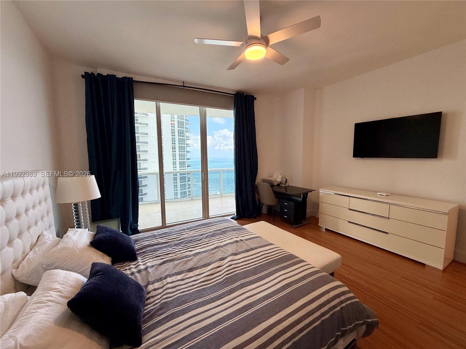 15901 Collins Ave # 2802, Sunny Isles Beach, FL 33160 photo 5