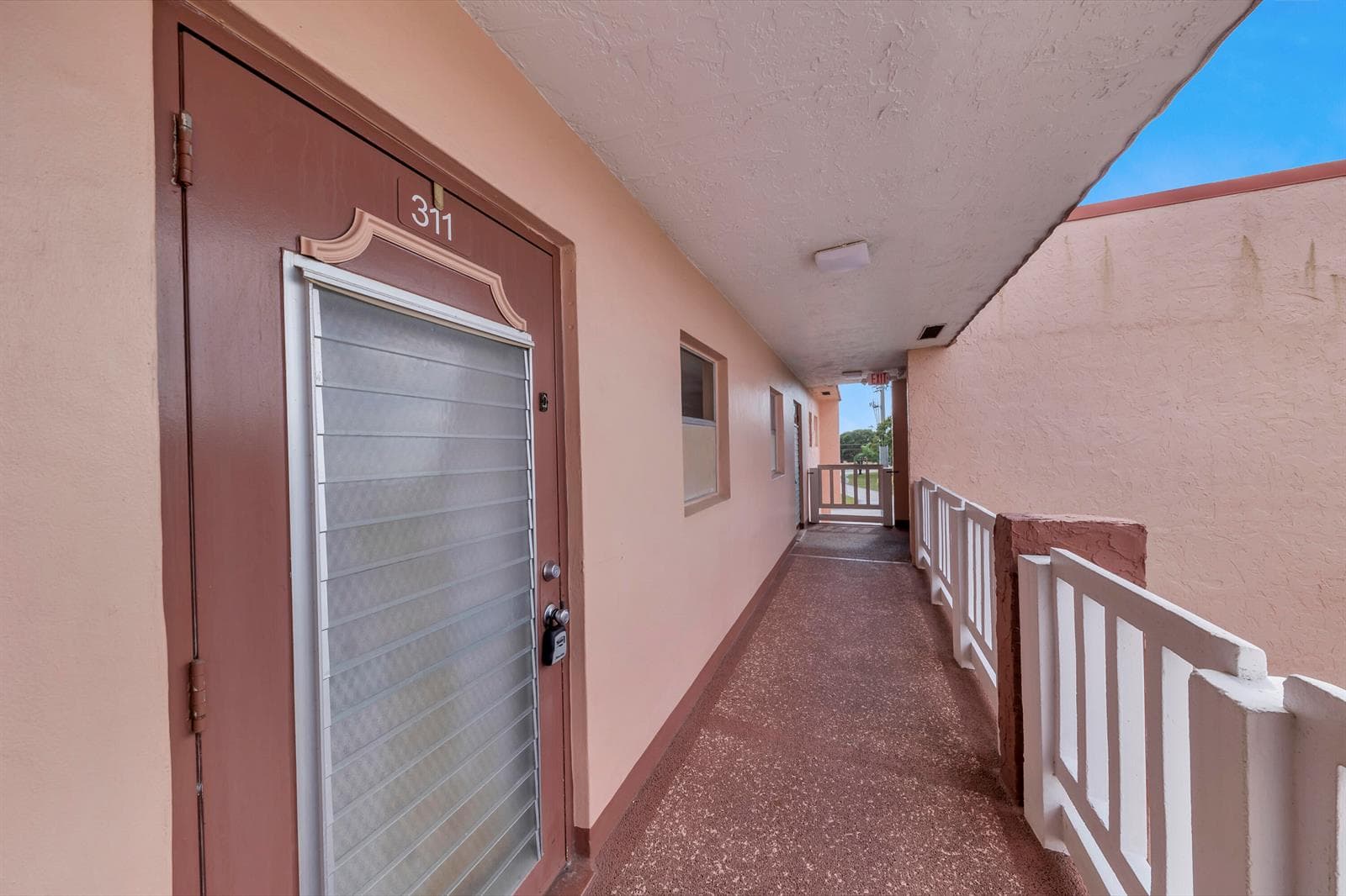 9401 Sunrise Lakes Boulevard # 311, Sunrise, FL 33322 photo 2