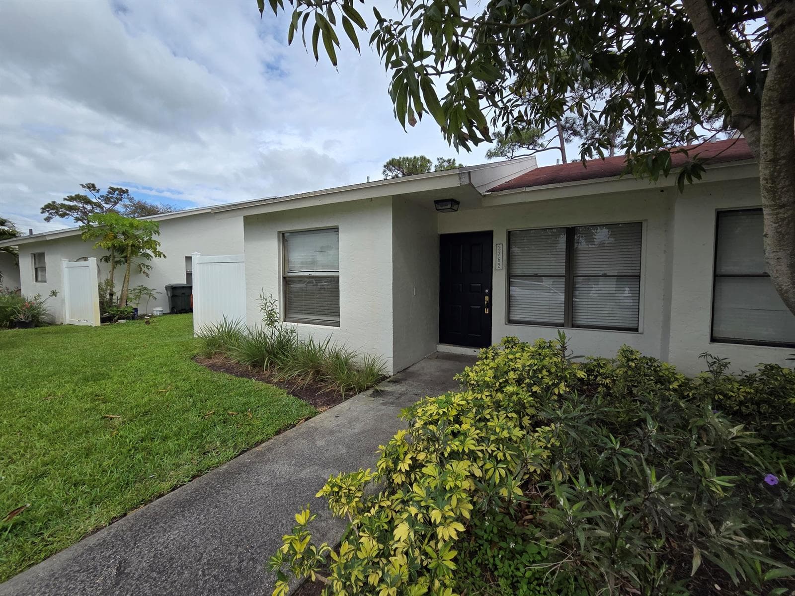 3762 Mil Race Court, FL 33463
