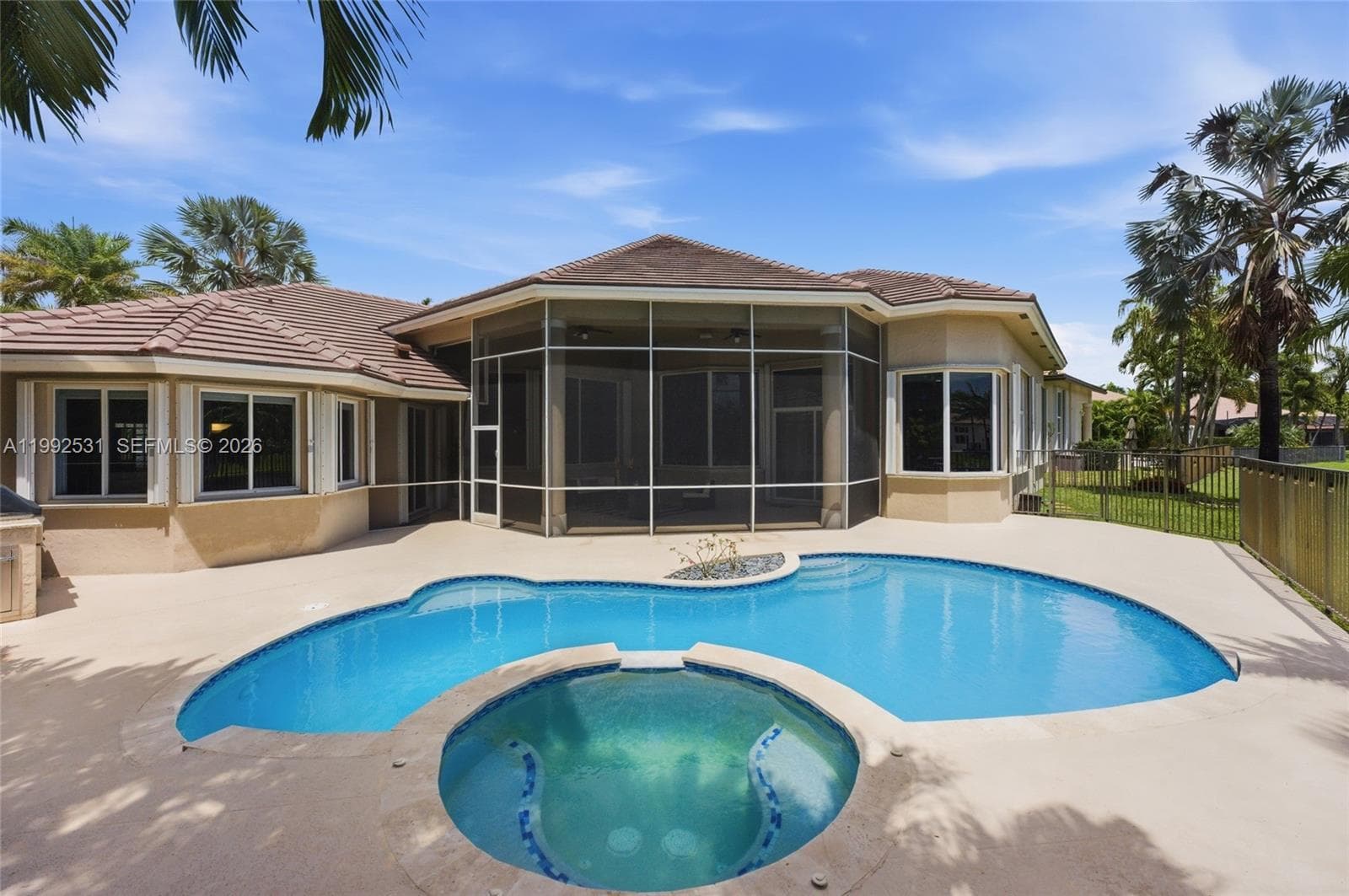 2488 Provence Cir, Weston, FL 33327 photo 4