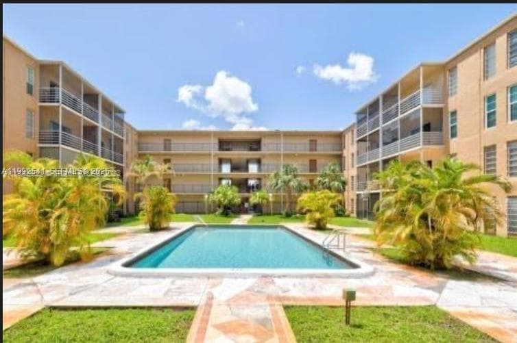 4848 NW 24th Ct # 309, Lauderdale Lakes, FL 33313 photo 5