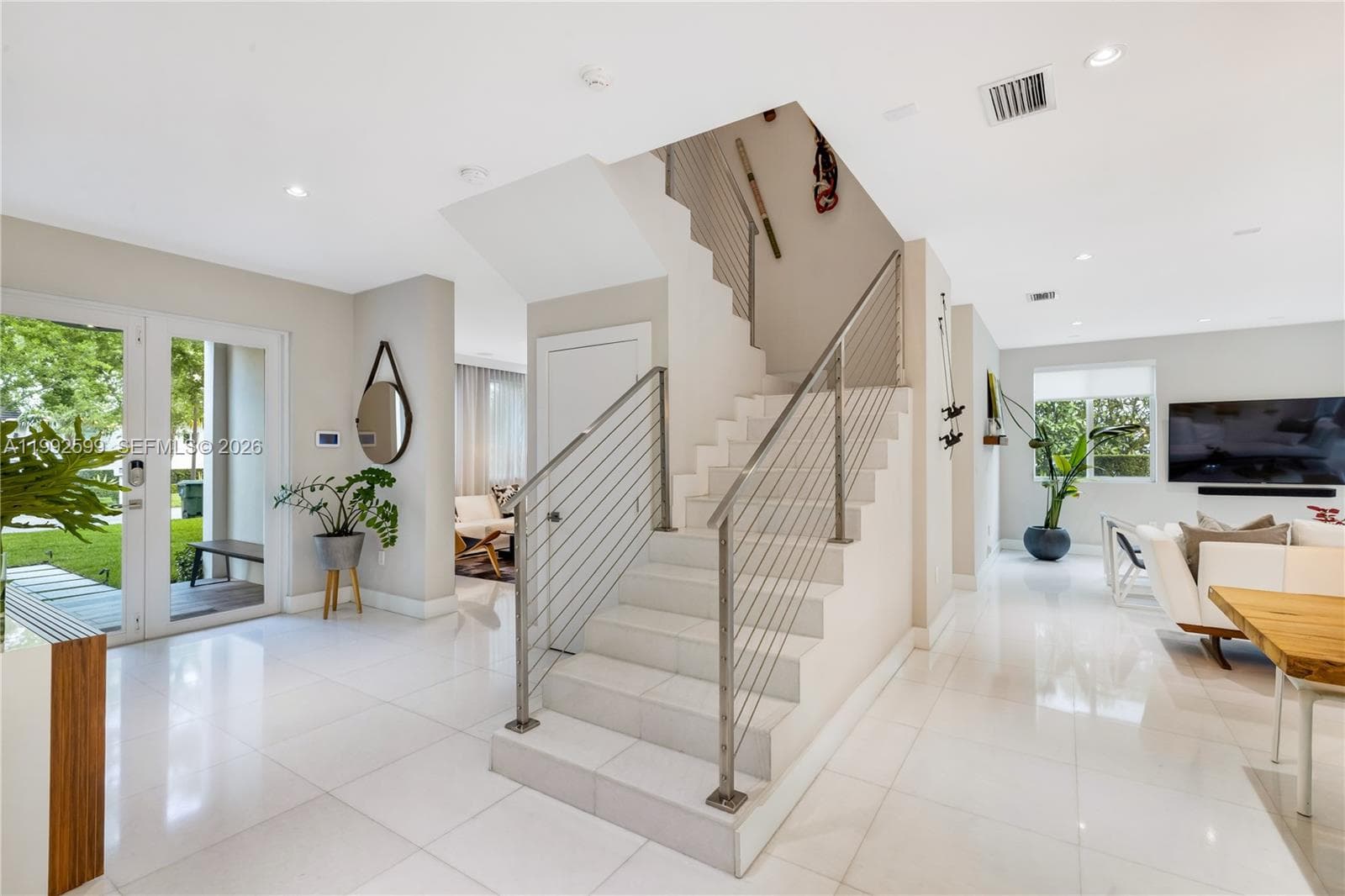 5602 SW 65th Ct, South Miami, FL 33143 photo 4