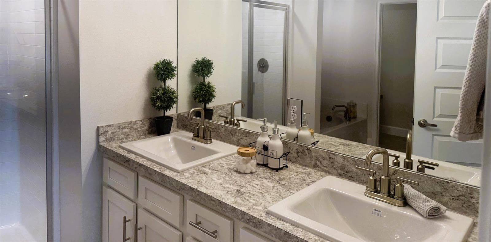 8628 Giovanni Avenue, Fort Pierce, FL 34951 photo 3