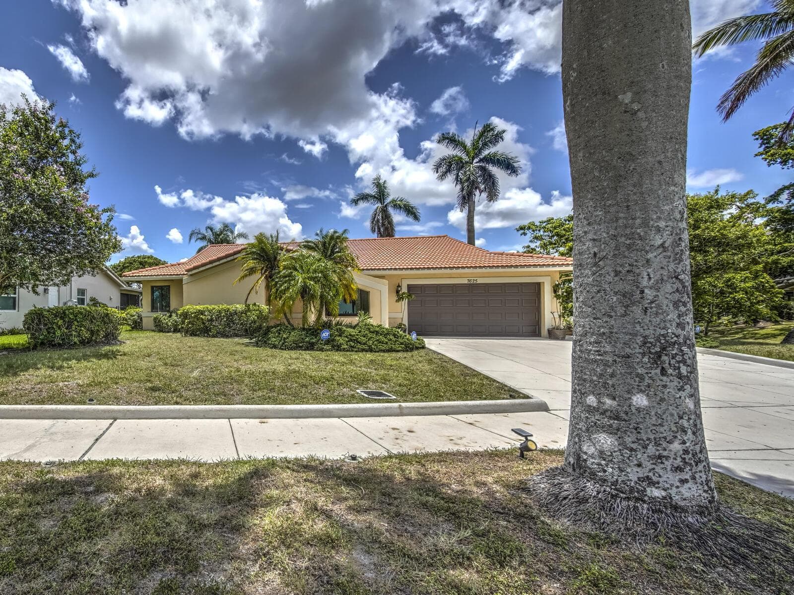 7625 Sunflower Drive, Margate, FL 33063 photo 4