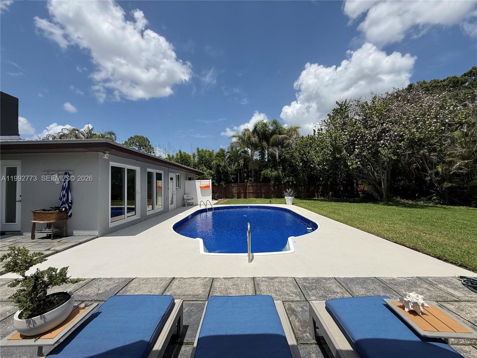2497 NW South Manor Ave, Stuart, FL 34994 photo 4