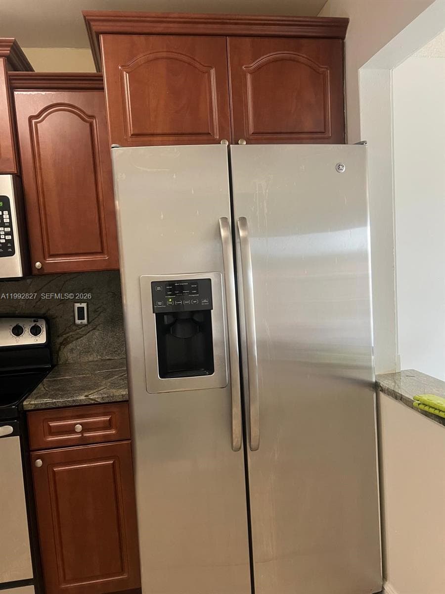 6465 W 27th Ave # 43-202, Hialeah, FL 33016 photo 4