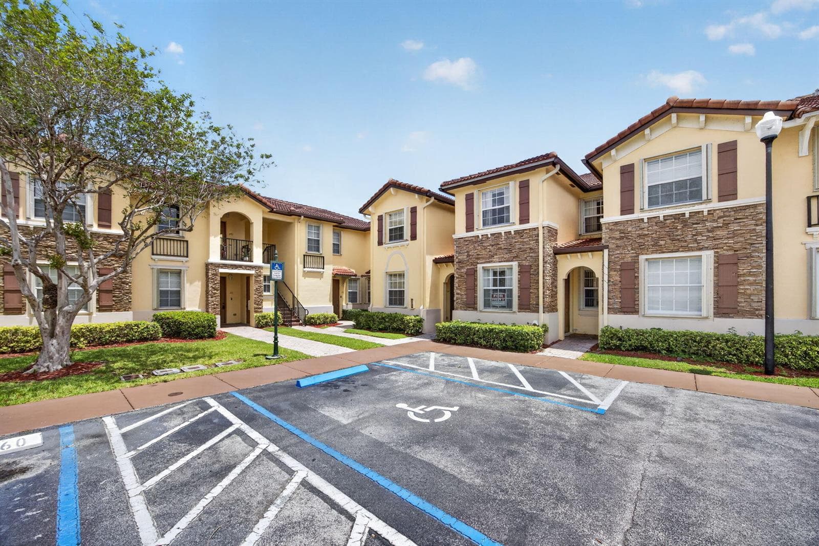 1575 NE 33rd Avenue # Unit 105, Homestead, FL 33033 photo 4