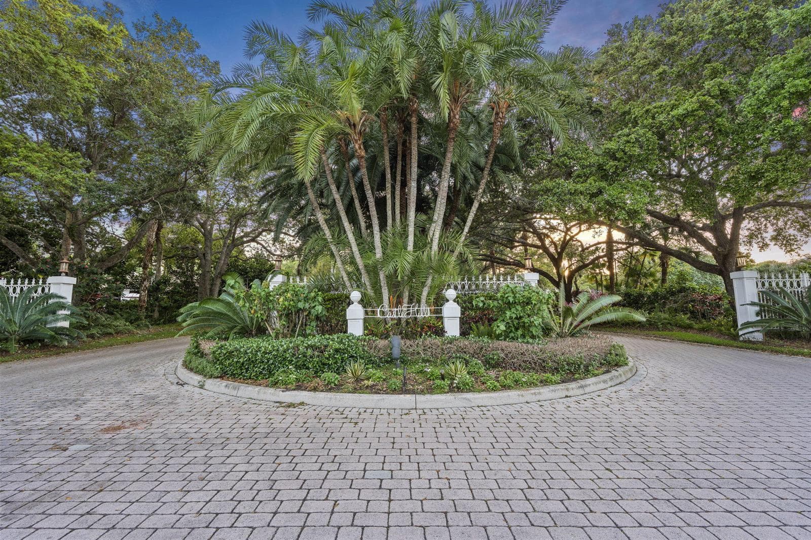 4 Castle Hill Way, Stuart, FL 34996 photo 2