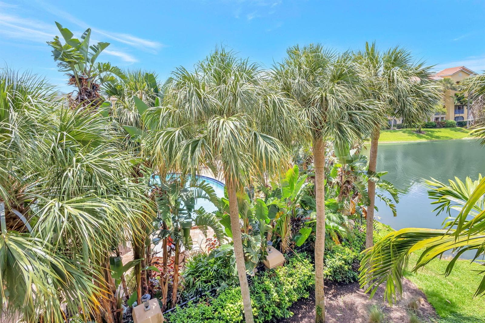 800 Uno Lago Drive # 302, Juno Beach, FL 33408 photo 4