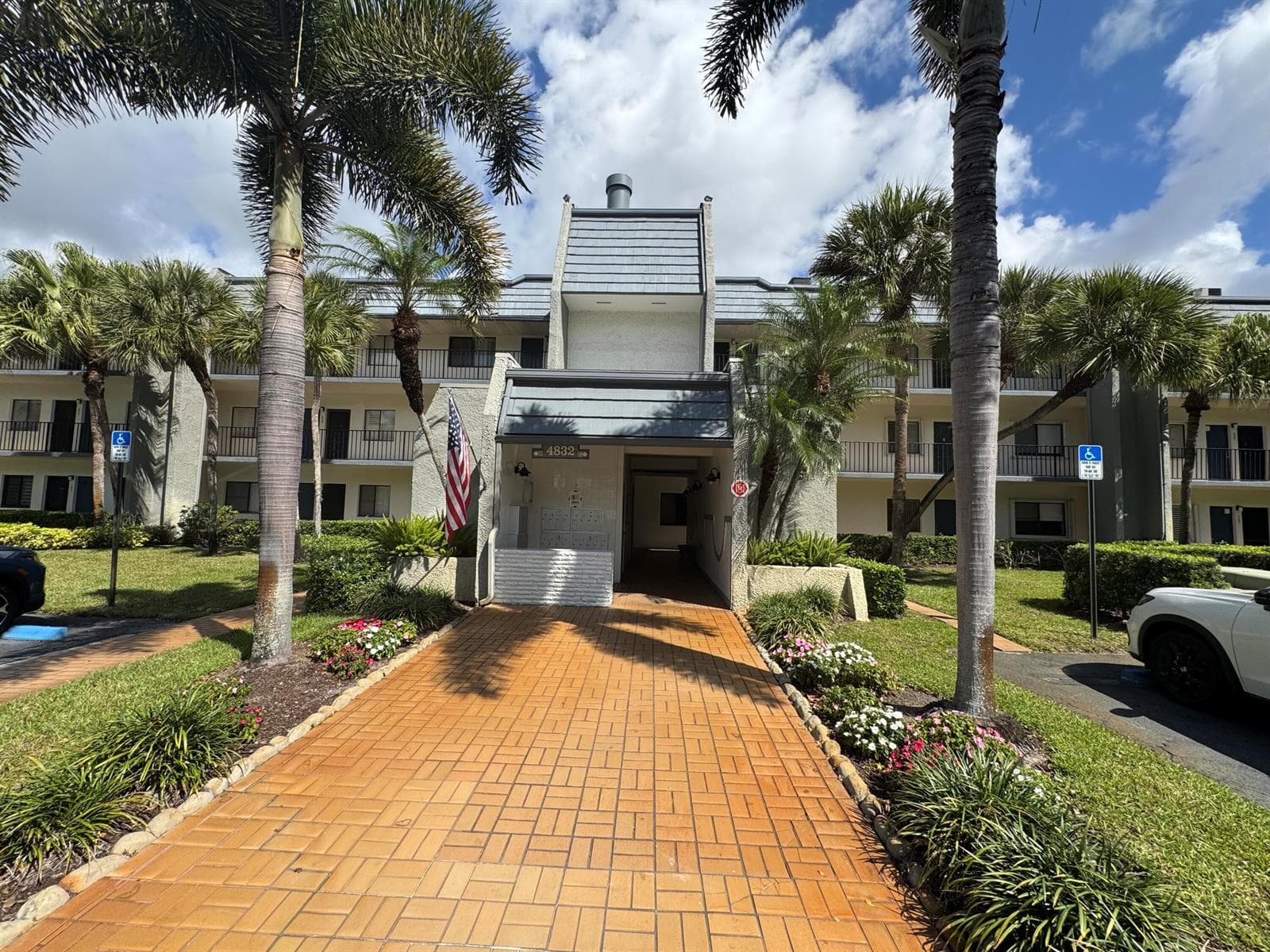 4832 Esedra Court # 106, Lake Worth, FL 33467 photo 3