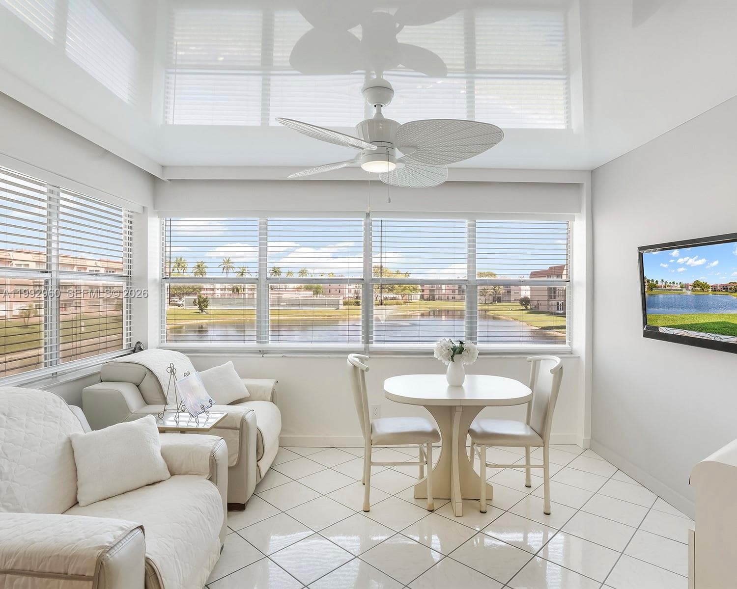 9580 Sunrise Lakes Blvd # 205, Sunrise, FL 33322