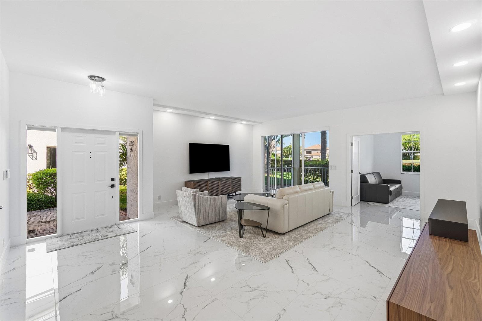 5082 Lake Catalina Drive # A, Boca Raton, FL 33496 photo 2