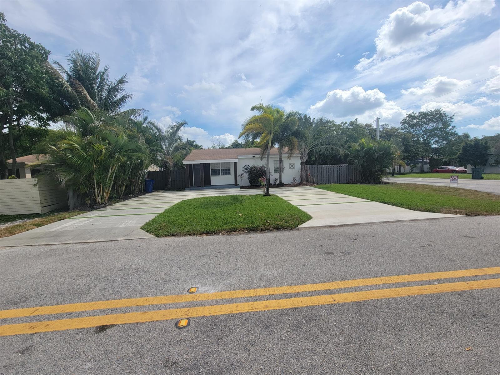 1600 NW 2nd Avenue, Fort Lauderdale, FL 33311 photo 2