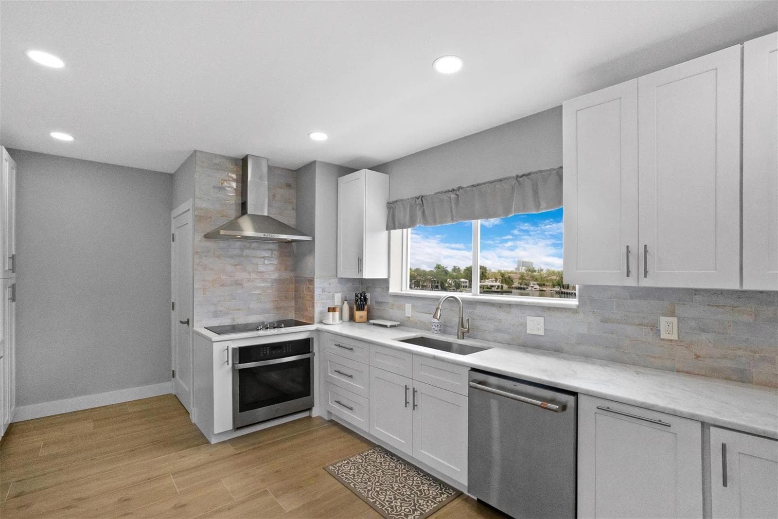 333 Sunset Drive # 208, Fort Lauderdale, FL 33301 photo 4