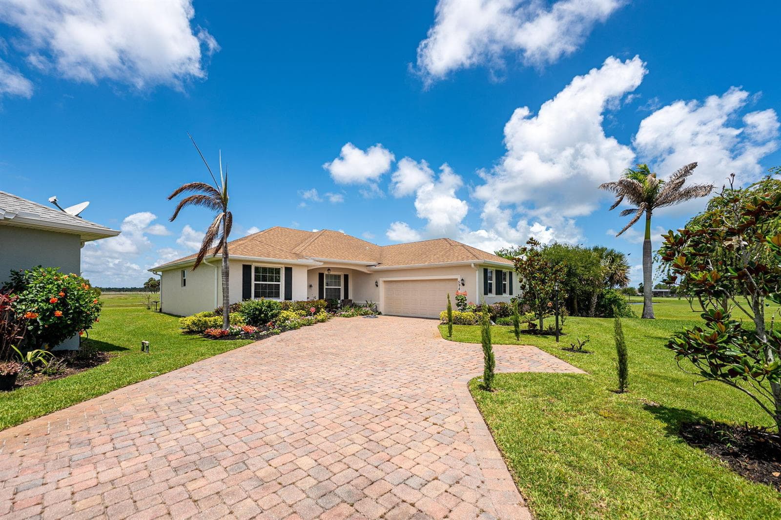 598 Gossamer Wing Way, Sebastian, FL 32958 photo 2