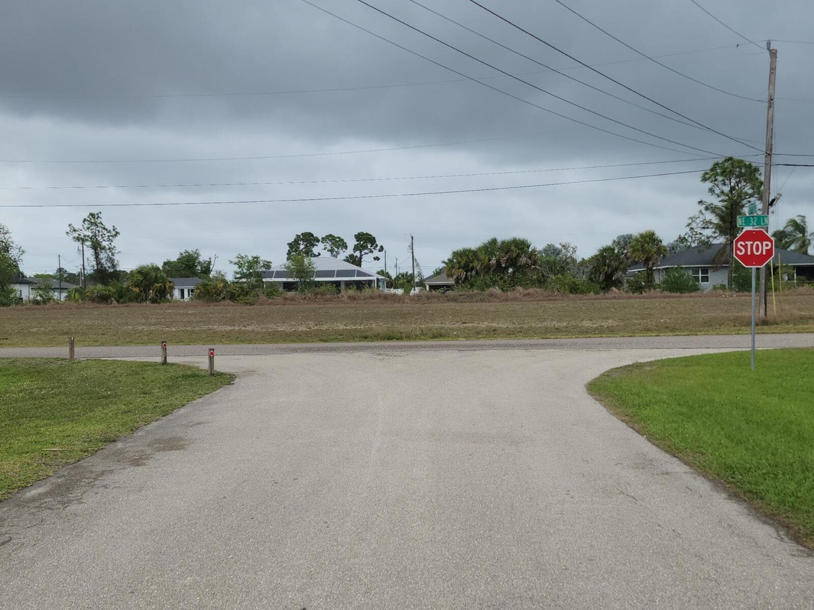 3222 NE 13th Court, Cape Coral, FL 33909 photo 4