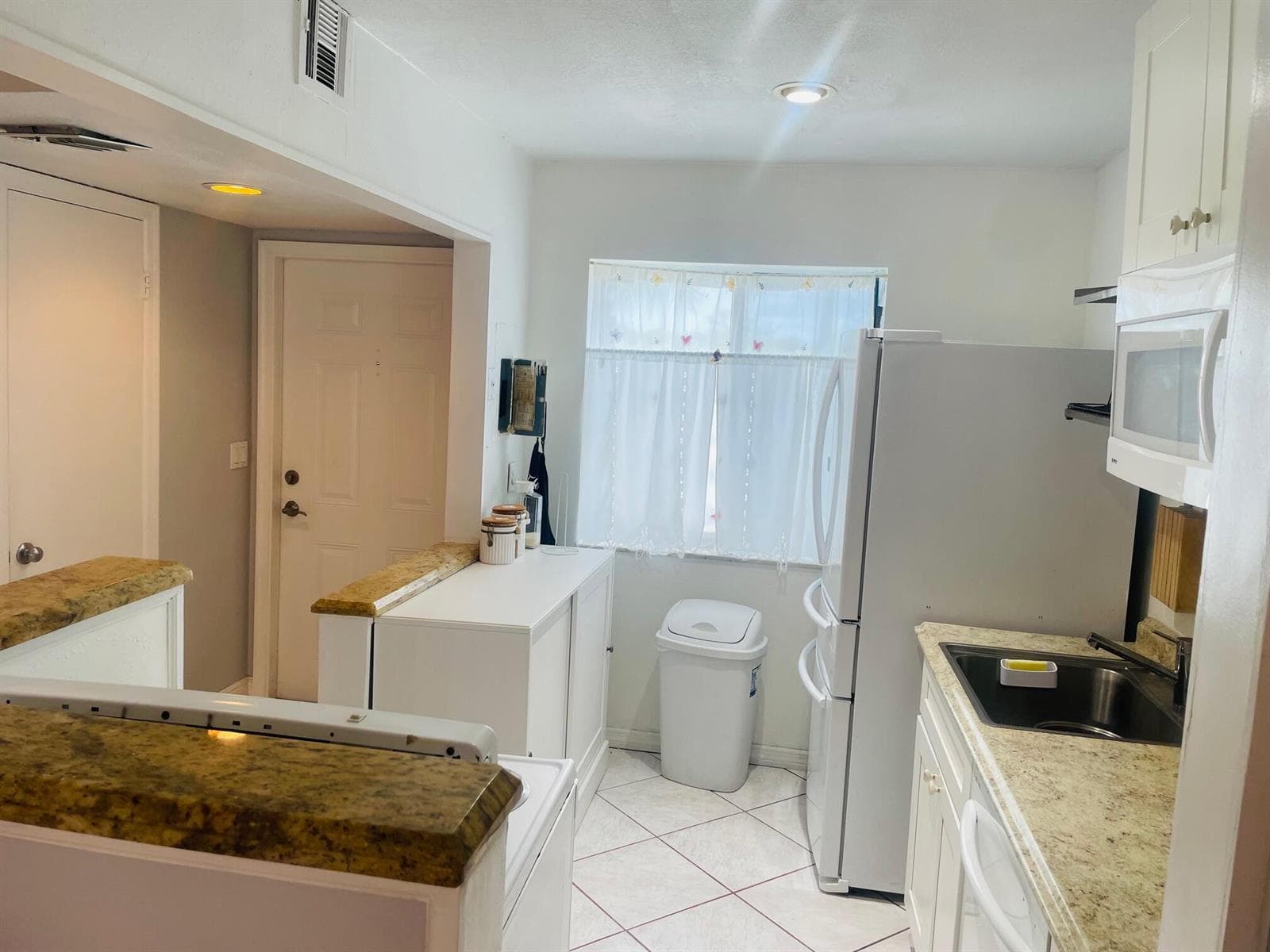 139 Sparrow Drive # 2c, Royal Palm Beach, FL 33411 photo 5