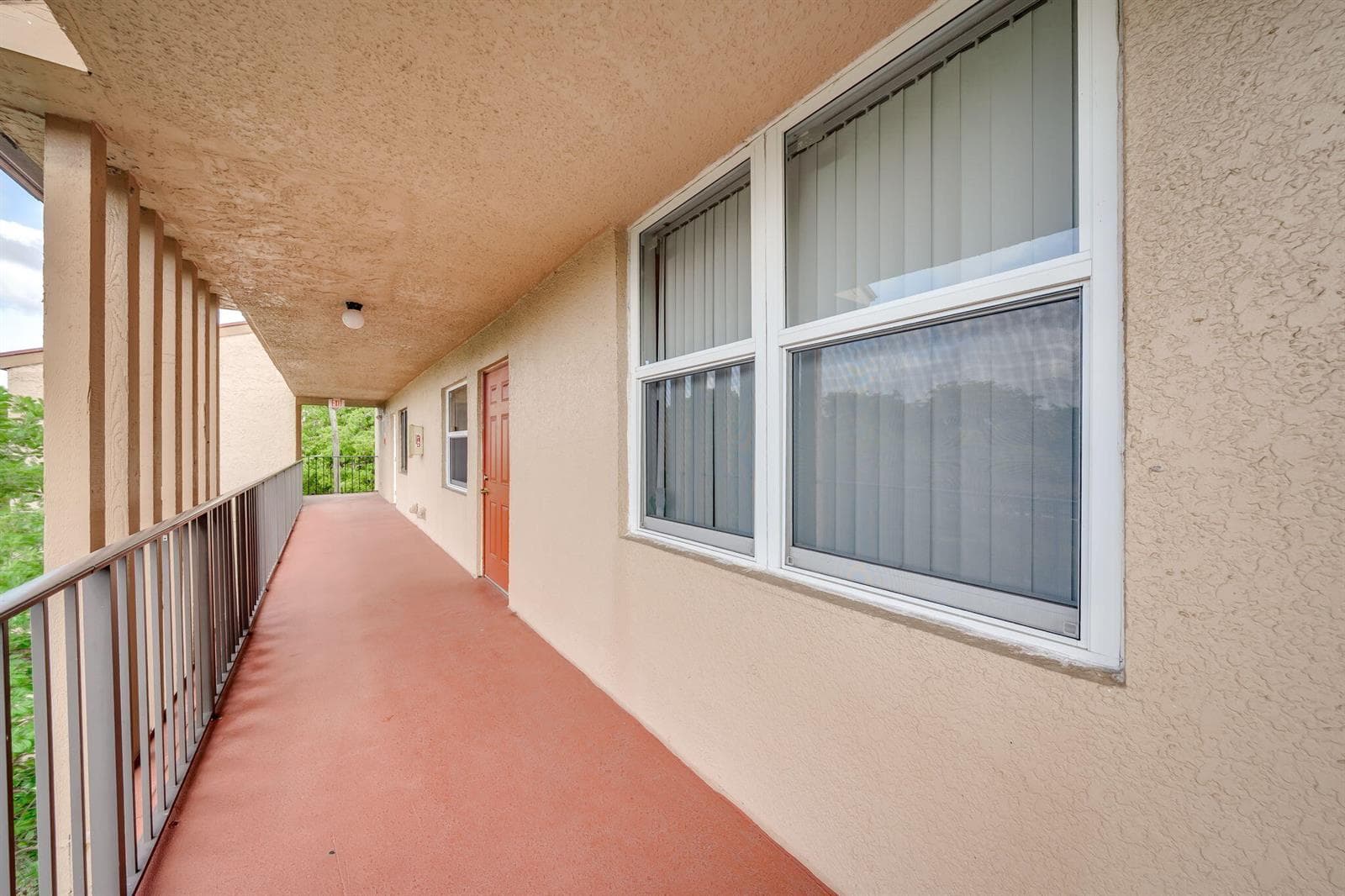 7301 NW 1st Street # 402, Margate, FL 33063 photo 4