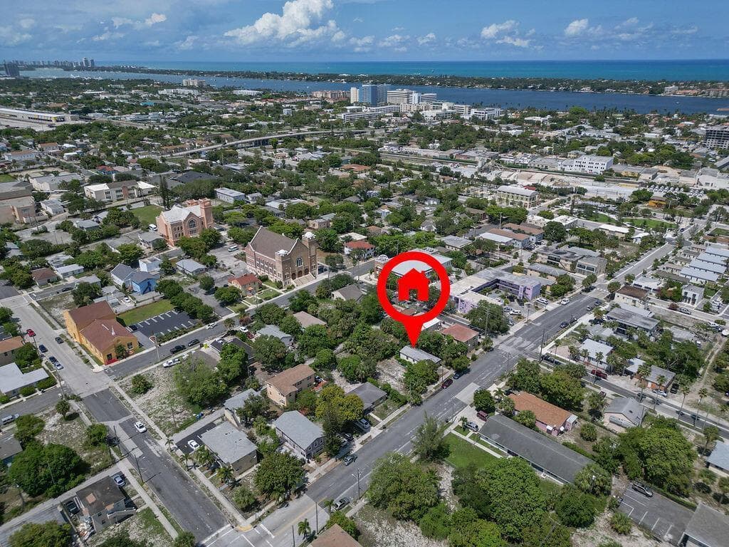 807 7th Street, West Palm Beach, FL 33401 photo 4