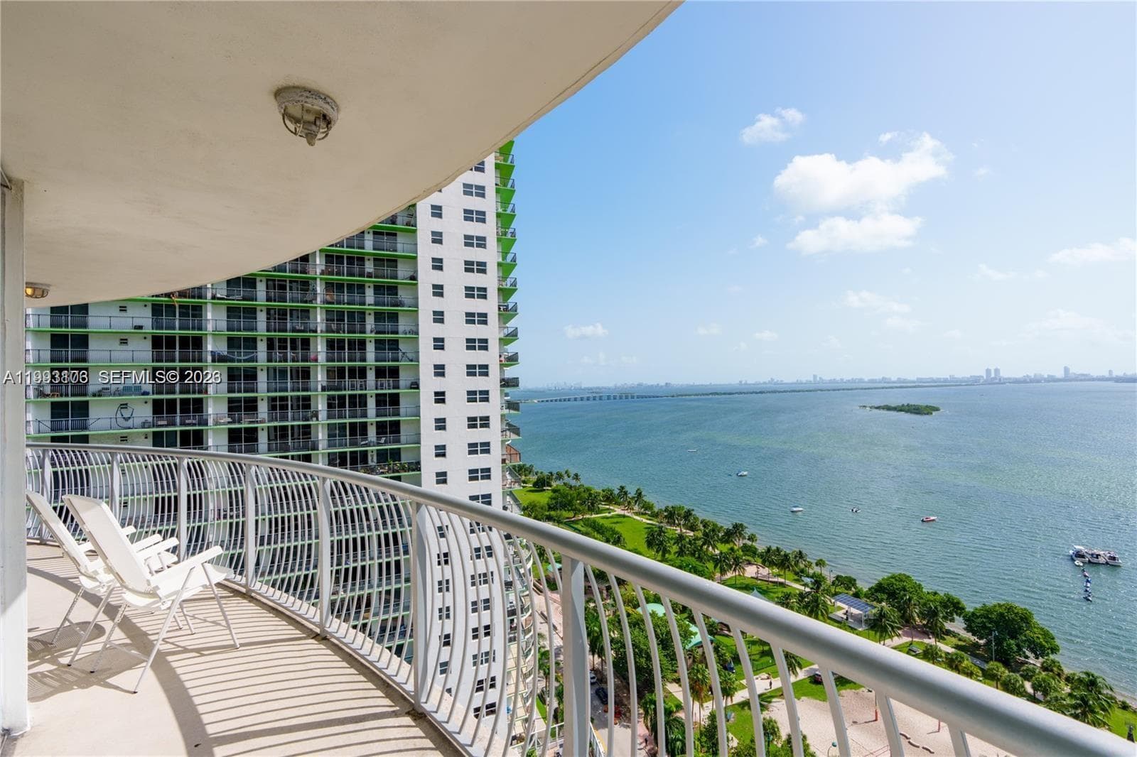 1750 N Bayshore Dr # 2401, Miami, FL 33132 photo 2