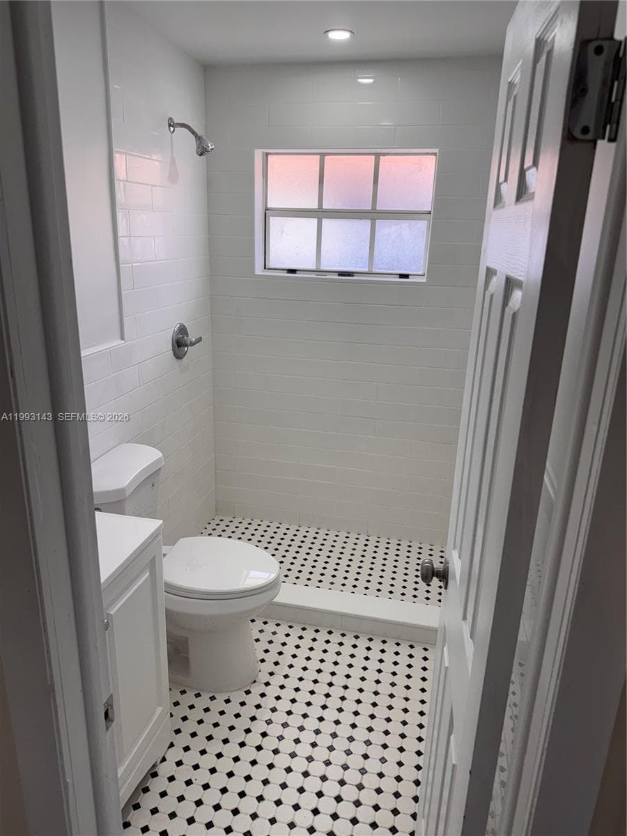 2194 SW 57th Ct # 2194, Miami, FL 33155 photo 4