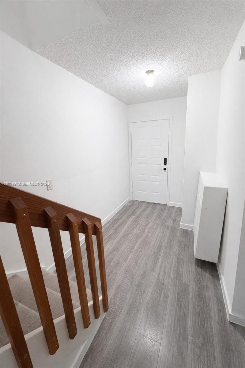 4321 SW 70th Ter, Davie, FL 33314 photo 2