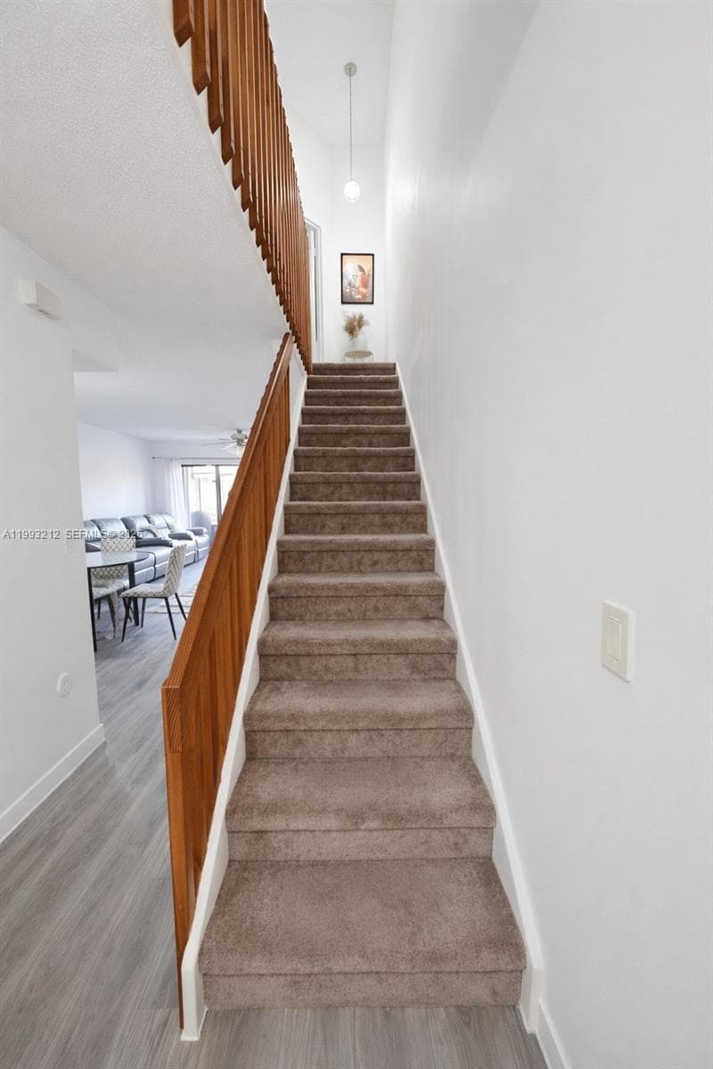 4321 SW 70th Ter, Davie, FL 33314 photo 3