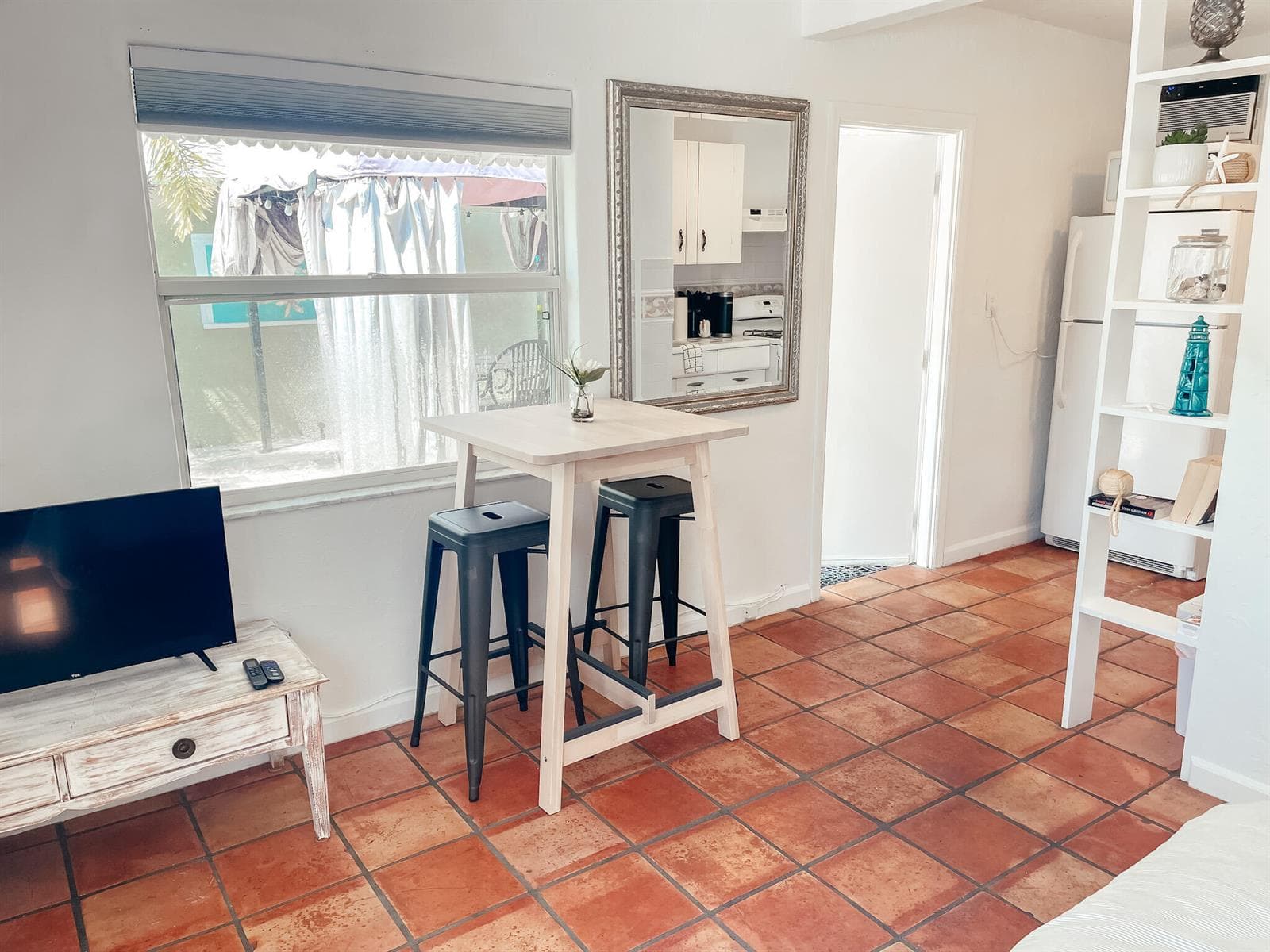 516 3rd Avenue S, FL 33460