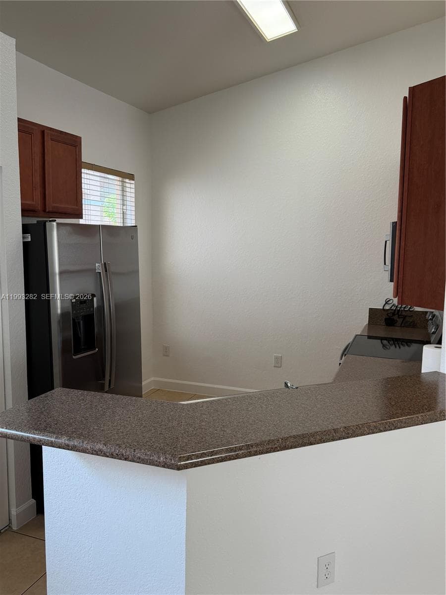 3951 NE 11th Dr, Homestead, FL 33033 photo 5