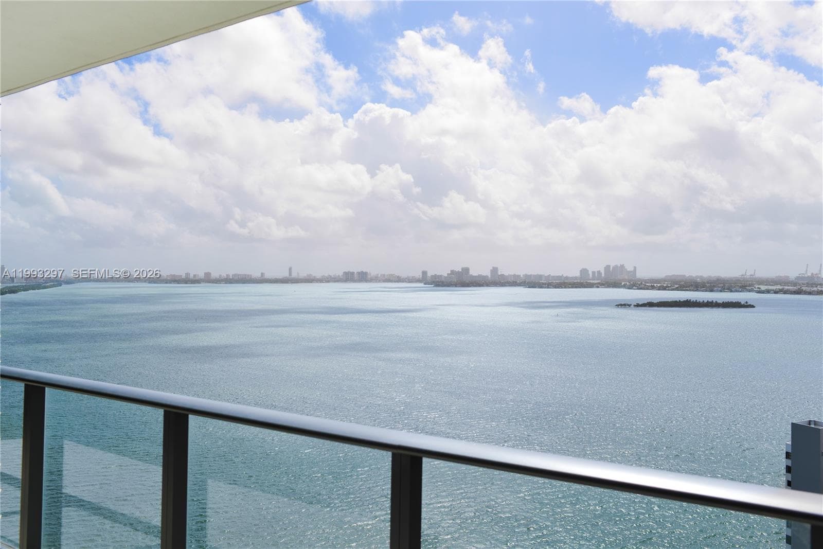 650 NE 32nd St # 2104, Miami, FL 33137 photo 4