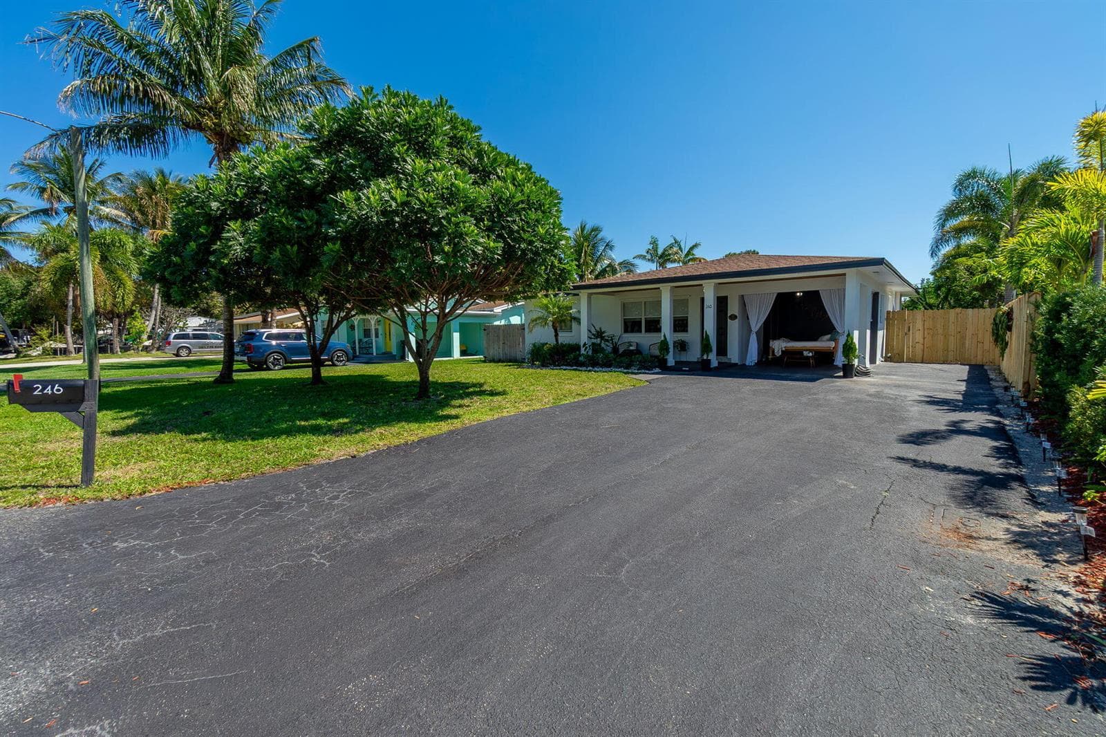 246 NE 14th Street, Delray Beach, FL 33444 photo 4
