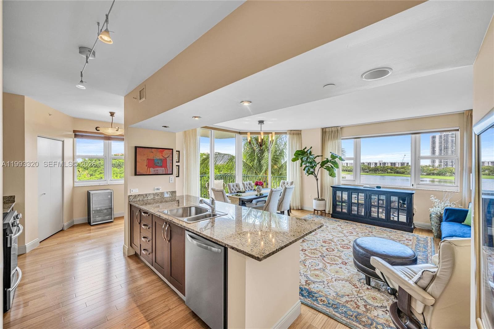 20000 E Country Club Dr # 508, Aventura, FL 33180