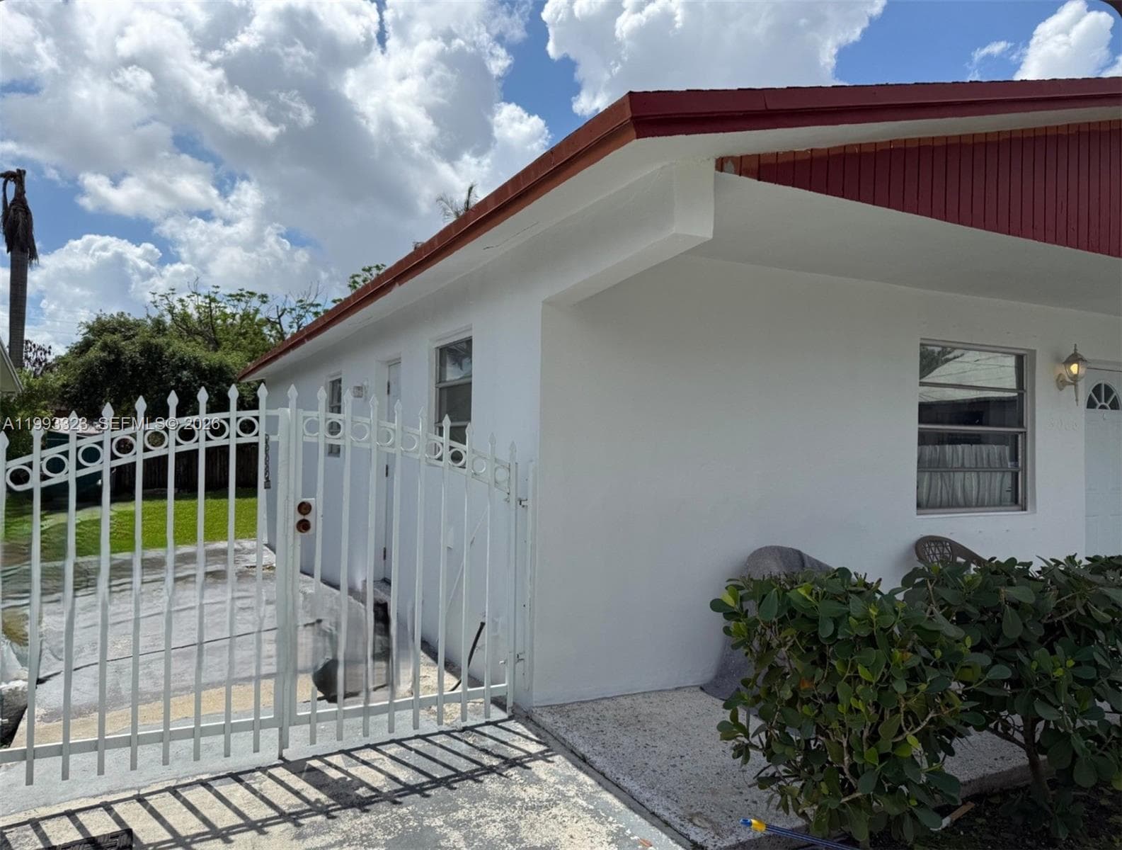 3066 NW 28th St, Miami, FL 33142 photo 3