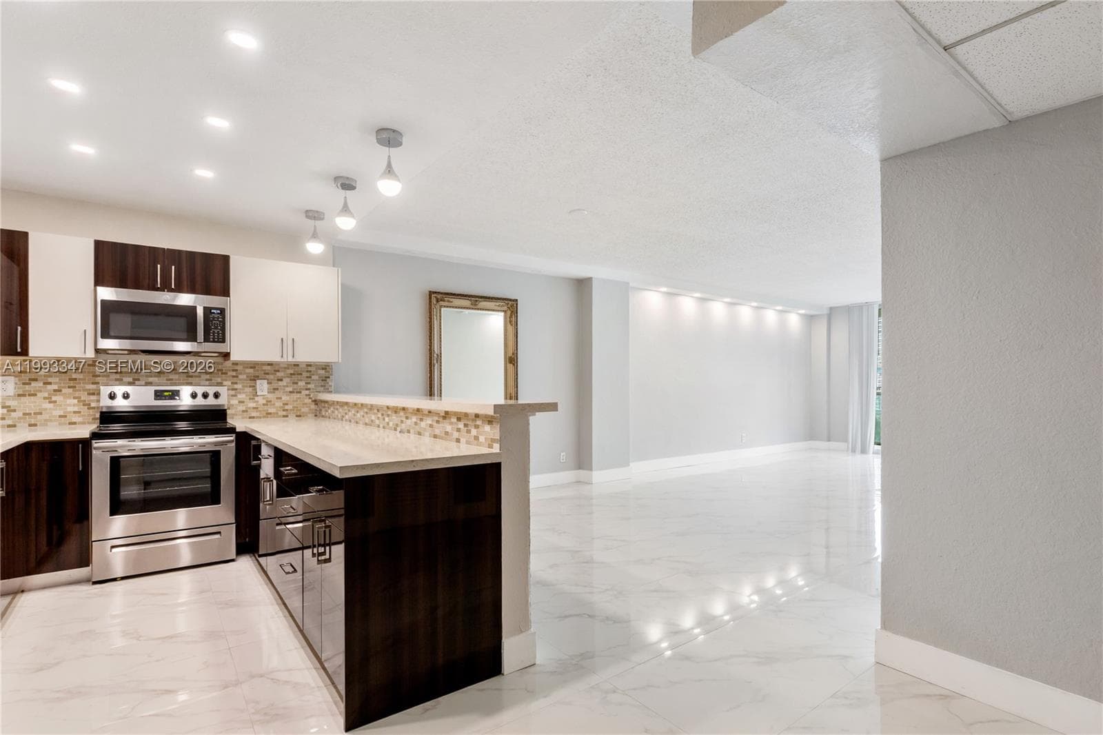 19380 Collins Ave # 507, Sunny Isles Beach, FL 33160 photo 3