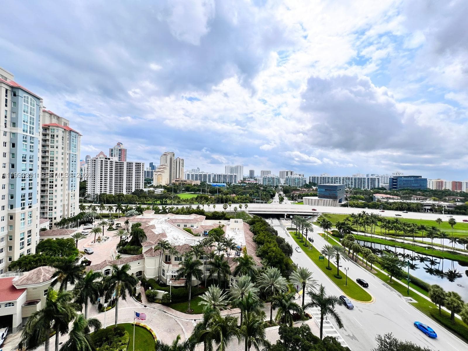19501 W Country Club Dr # 1408, Aventura, FL 33180 photo 3