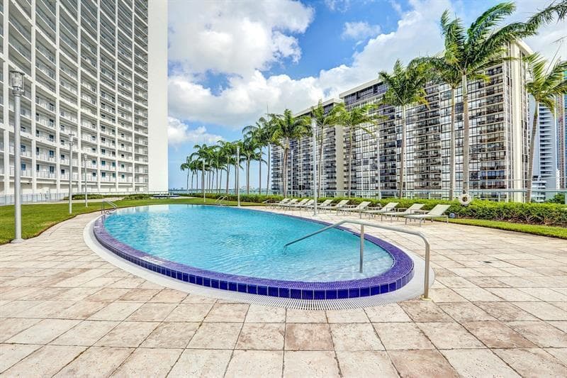 601 NE 36th Street # 2806, Miami, FL 33137 photo 5